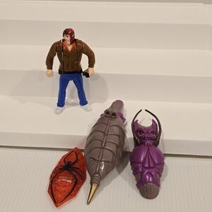 Vintage Spider-Man Flip Head Figure and Beetle Accessories Set